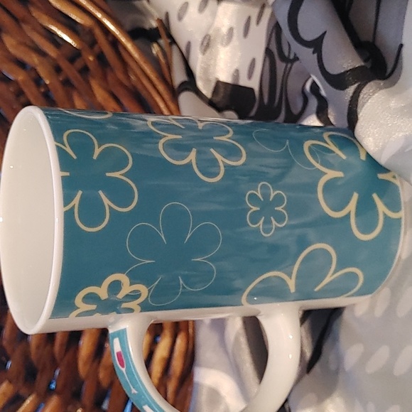 3/$40 Nite Life Maxwell Williams Cup - Picture 2 of 4